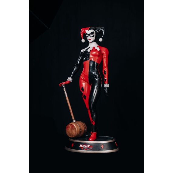 DC Comics Life-Size Statue Harley Quinn 196 cm