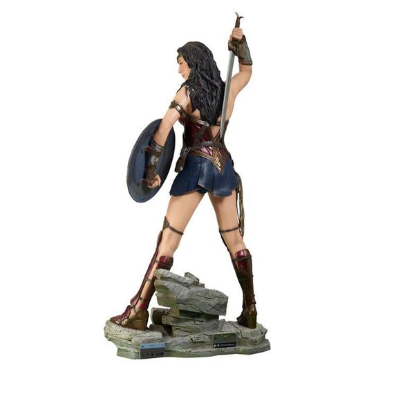 Wonder Woman Life-Size Statue Wonder Woman 224 cm