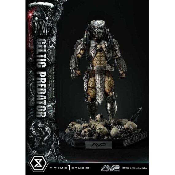 The Alien vs. Predator Museum Masterline Series Statue 1/3 Celtic Predator 95 cm