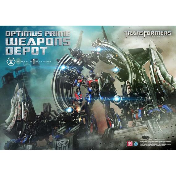Transformers: Dark of the Moon (Film) Museum Masterline Statue Optimus Prime Weapons Depot 127 cm
