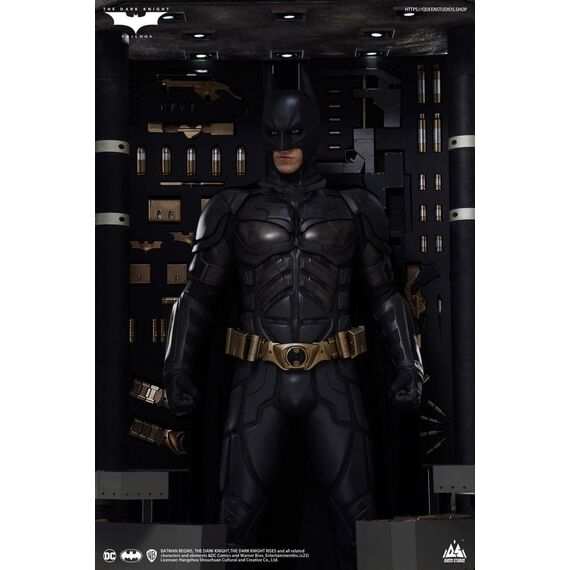 The Dark Knight Life-Size Statue Batman Ultimate Edition 207 cm