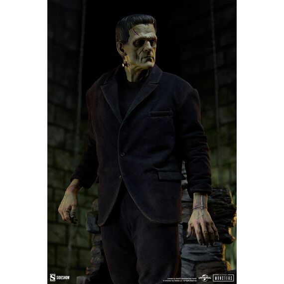 Frankenstein Premium Format Mixed Media Statue Frankenstein (Fabric Costume) 57 cm