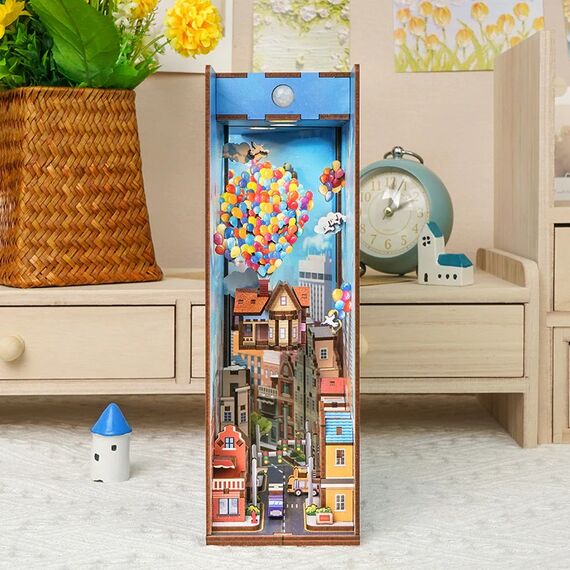 BOOK NOOK KIT - DIY- Travel with the Wind - 143pcs + LED Light