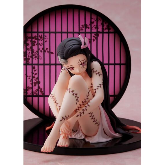 DEMON SLAYER - Nezuko " Demon Form Advancing " - Statue 12cm