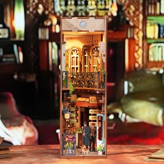 BOOK NOOK KIT - DIY- Baker Street - 141pcs + LED Light