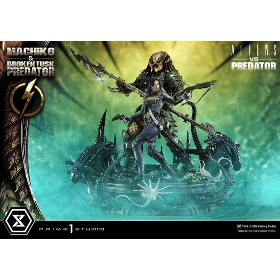 Aliens vs. Predator (Comic) Ultimate Premium Masterline Statue 1/4 Machiko & Broken Tusk Predator 79 cm