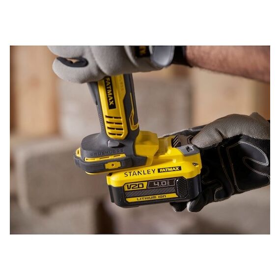 Stanley SFMCG700B angle grinder
