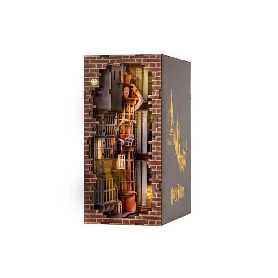 HARRY POTTER - BOOK NOOK KIT - Diagon Alley - 202pc + LED Light