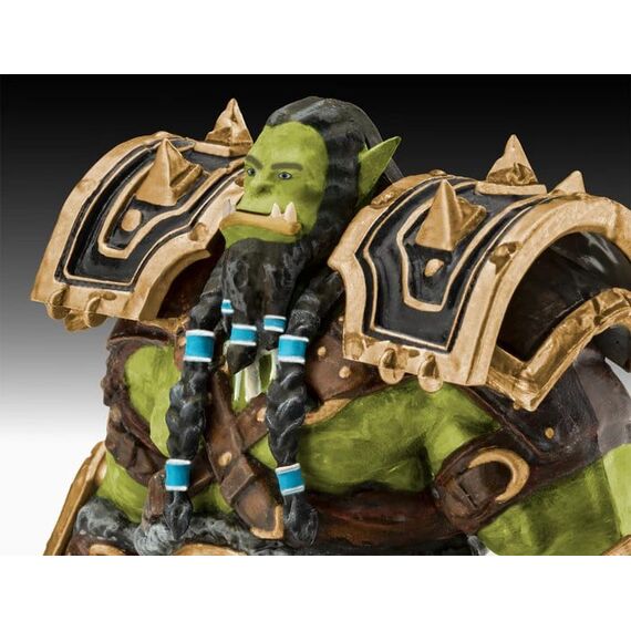 WORLD OF WARCRAFT - Thrall - Model Kit 1/16