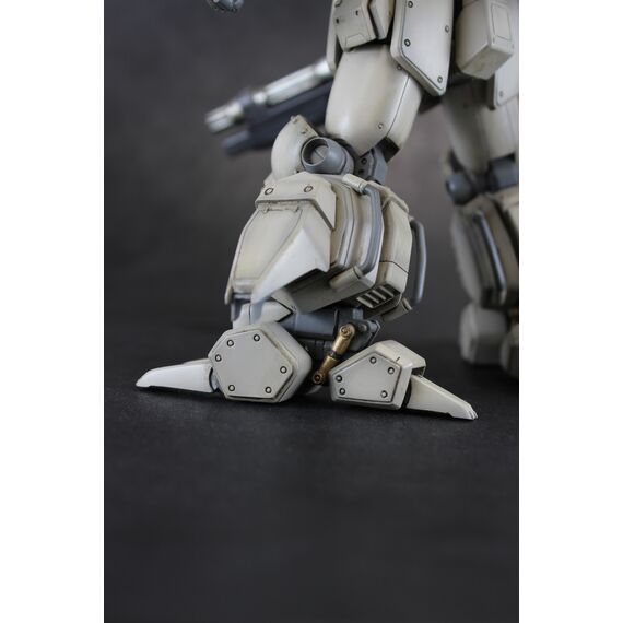 ASSAULT SUIT LEYNOS - AS-5E3 Leynos "Player" - Model Kit 1/35 15cm