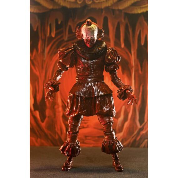 WELCOME TO DERRY - Blood Pennywise - Ultimate Figure 17cm