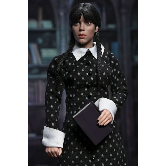 WEDNESDAY - Wednesday - Figure 20cm