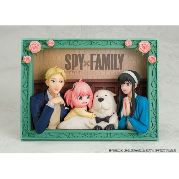 SPY X FAMILY - The Forgers - Statue 12.8x17.5cm