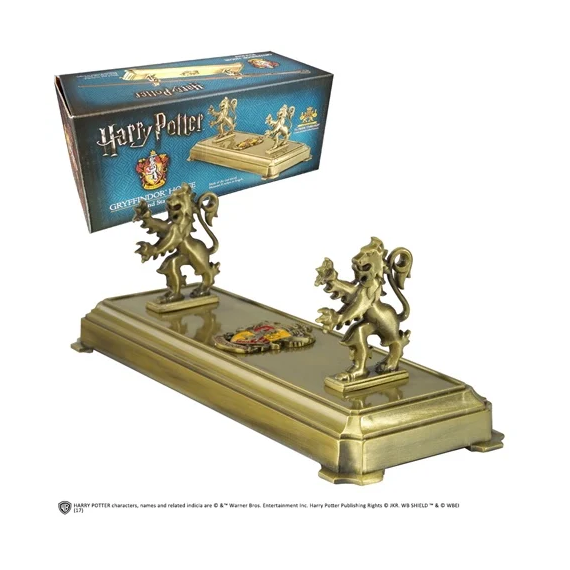 HARRY POTTER - Wand Display - Gryffindor