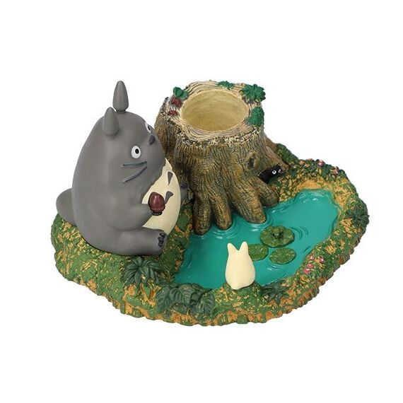 MY NEIGHBOR TOTORO - Totoro by the pond - Figure Pencil Holder