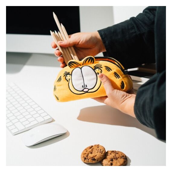 GARDFIELD - Heady - Plush Pencil Case