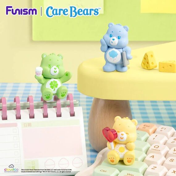 CARE BEARS - Little Things Series - Blind Box 6 Figure set