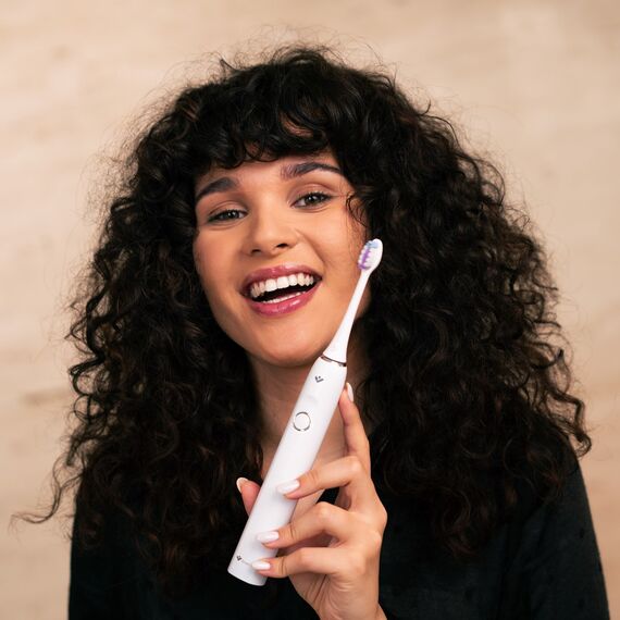 TrueLife SonicBrush Clean70 UV toothbrush