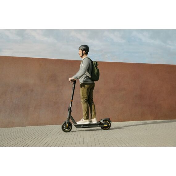 Ninebot by Segway KickScooter MAX G2 D Black 20 km/h 15.3 Ah