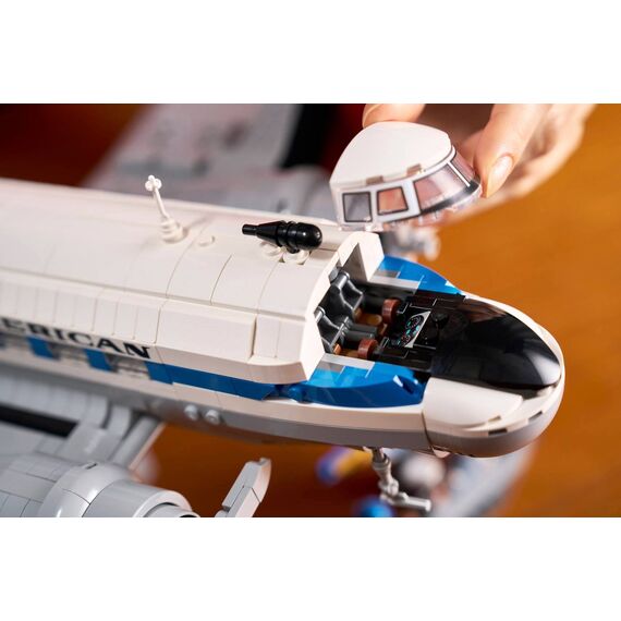 LEGO ICONS 11378 Douglas DC-3 PAN AM Airliner
