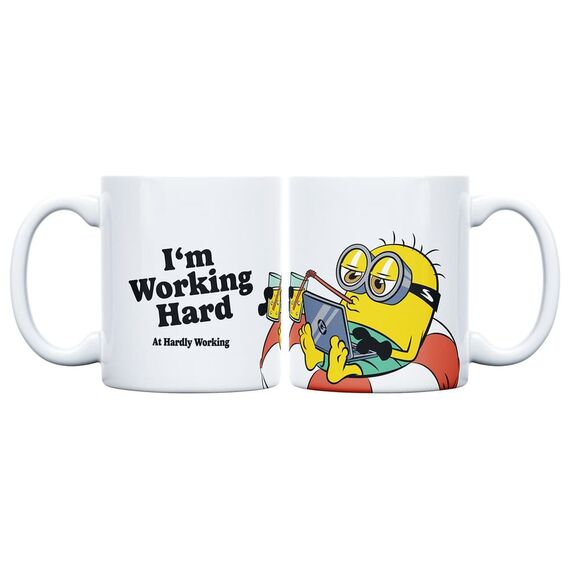 Minions Mug Working 320 ml