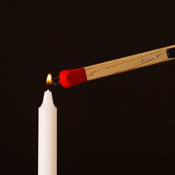 Kikkerland - Matchstick Flameless Lighter - 8 x 0.5 x 0.5 / Gadgets