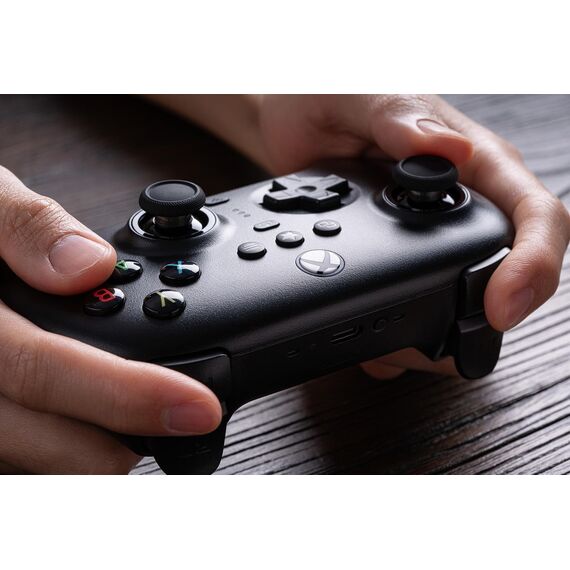 8BitDo Ultimate 3-mode Xbox Gamepad Black / Xbox Series X