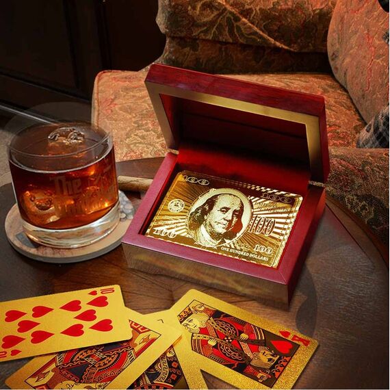 Mikamax - Gold Playing Cards Giftbox / Gadgets