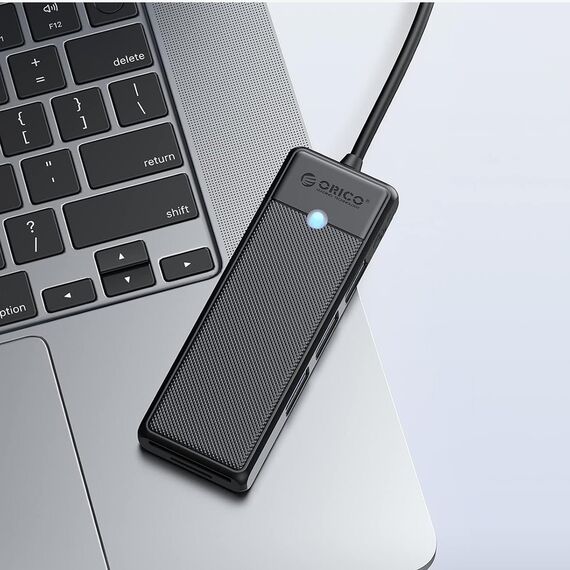 Orico PAPW3AT-U3 USB Hub 4-port 3x USB-A 3.0 with microSD/SD card reader 1.8 m - black