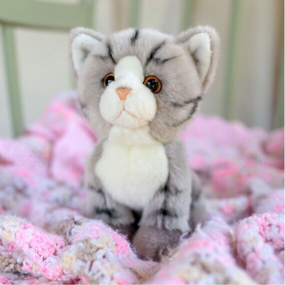 Animigos - World Of Nature Grey Tabby Cat (37235) / Toys