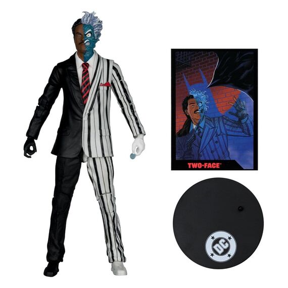 DC Direct Page Punchers Action Figure Two-Face (Batman 89) (Red Platinum Edition) 19 cm