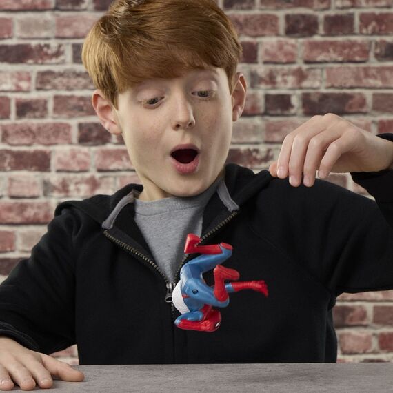 Spider-Man - Movie Flipping Figure (G34735L4) / Toys