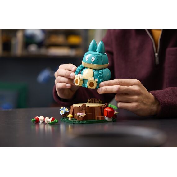 LEGO - Pokémon Munchlax (72150) / Toys