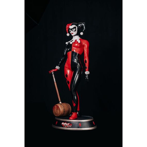 DC Comics Life-Size Statue Harley Quinn 196 cm