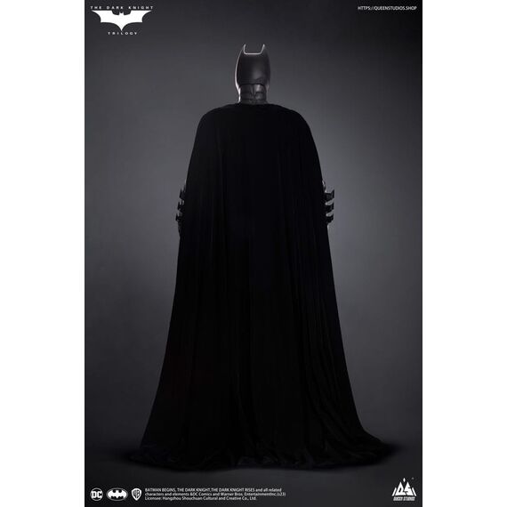 The Dark Knight Life-Size Statue Batman Deluxe Edition 207 cm