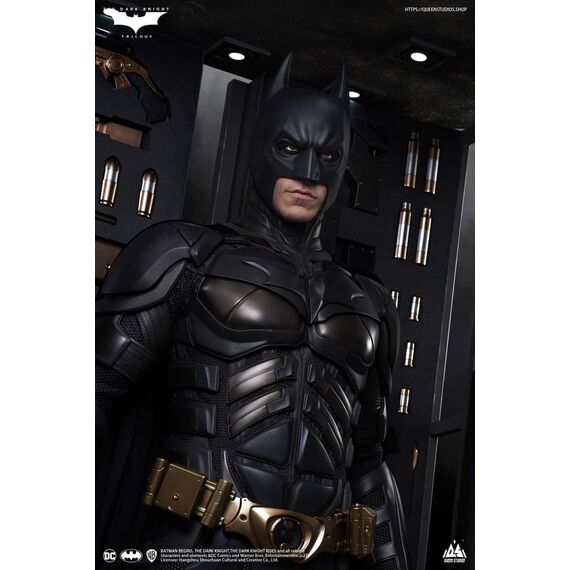 The Dark Knight Life-Size Statue Batman Ultimate Edition 207 cm