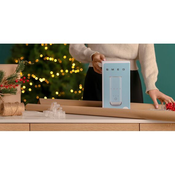 Smeg MFF02BLEU milk frother/warmer Automatic milk frother/warmer Black