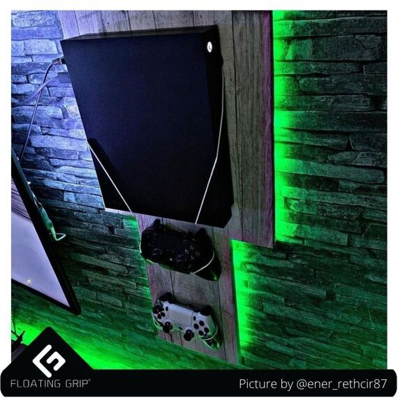 Floating Grips Xbox One X and Controller Wall Mounts - Bundle (Black) - Xbox One Accessories - Accessories for Consoles - Techbox