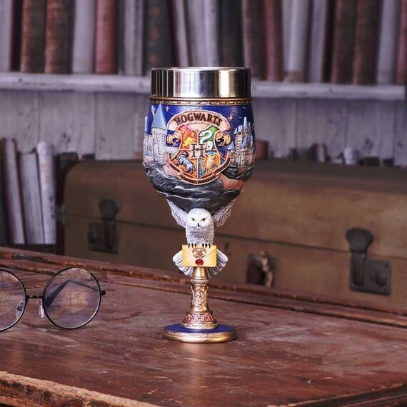 Harry Potter Hogwarts Collectible Goblet 19.5cm / Fan Shop and Merchandise - Mugs & Bottles - Gifts - Techbox