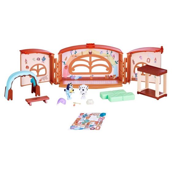 Bluey - School  Friends Theme School play set (90175) / Toys