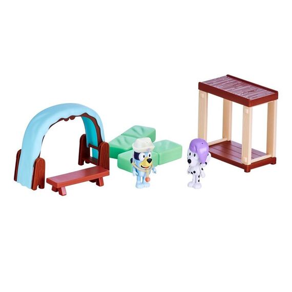 Bluey - School  Friends Theme School play set (90175) / Toys