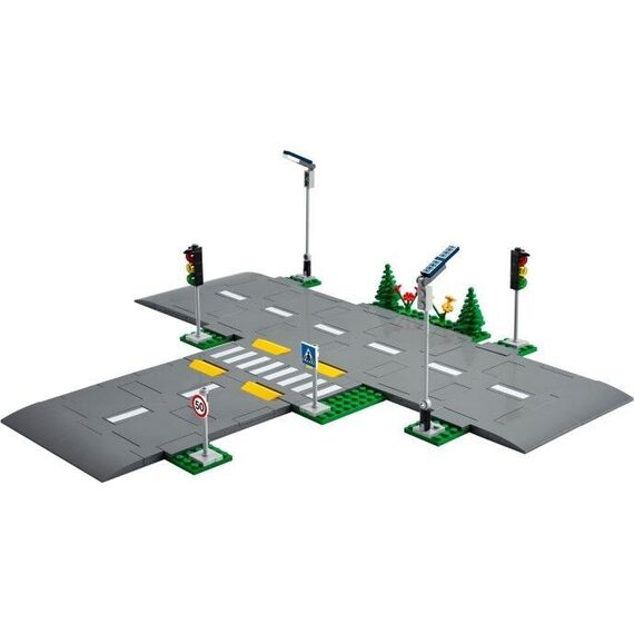 LEGO City - Road Plates (60304) / Toys - Lego - Collectibles - Techbox