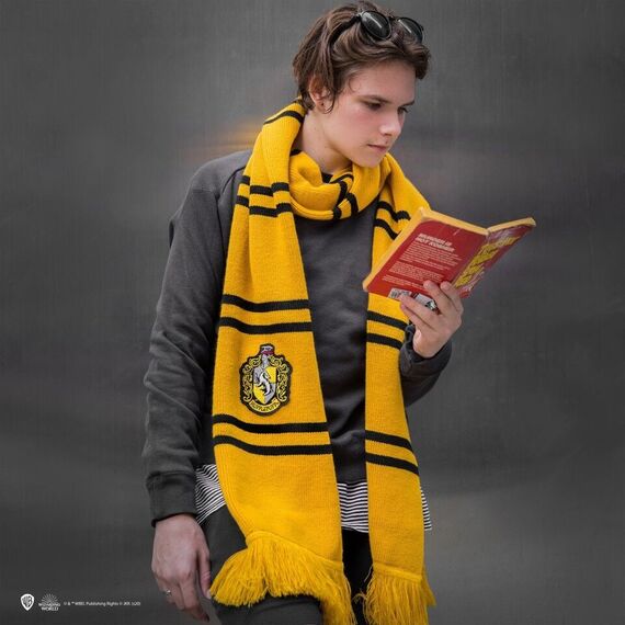 Harry Potter - Hufflepuff - Scarf / Fan Shop and Merchandise |  Techbox