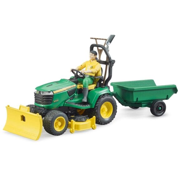 Bruder -  BWorld John Deere Lawn Tractor with trailer and gardener (BR62104) / Toys