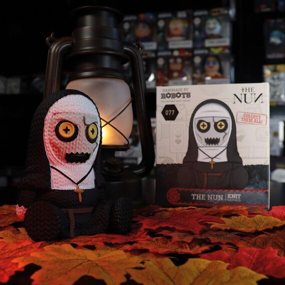 The Nun Collectible Vinyl Figure / Fan Shop and Merchandise |  Techbox